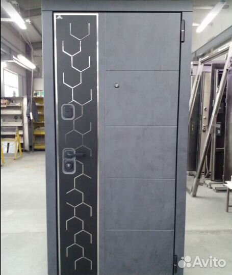 Дверь входная металлическая (любой размер)