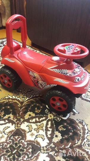 Машинка каталка