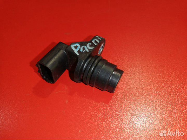 Датчик положения распредвала Honda Elysion RR1