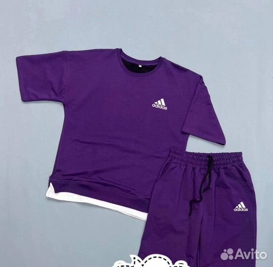 Мужской спортивный костюм с шортами adidas