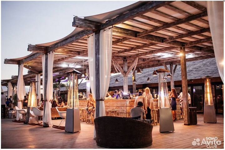 Газовый уличный обогреватель для террасы дома