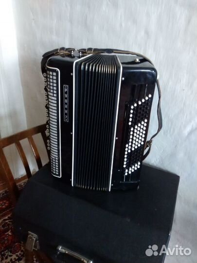 Продаётся баян Рубин7