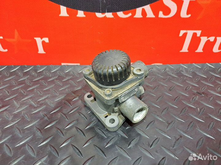 Клапан ускорительный Daf XF106