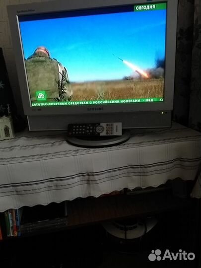 Телевизор samsung