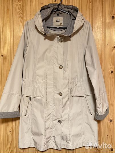 Плащ женский 46 размер