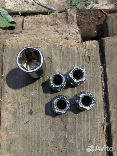 Секретки автомобильные