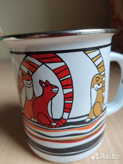 Эмалированная кружка