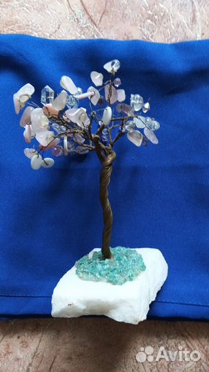 Искусственное дерево из поделочных камней сувенир