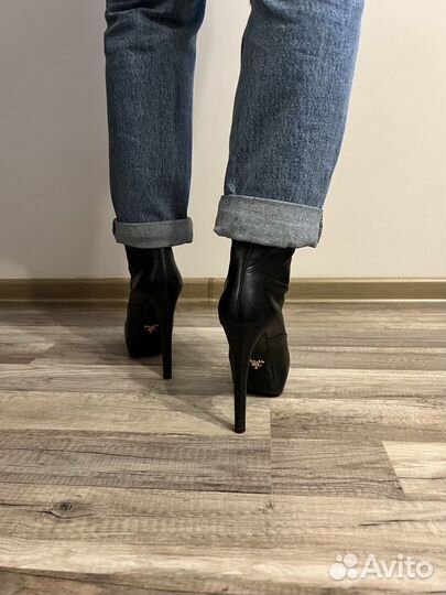 Обувь Prada ботильоны (оригинал)
