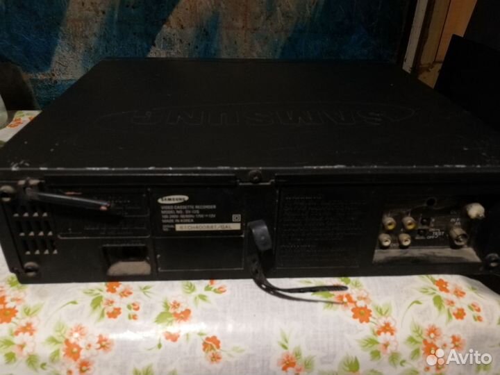 Видеомагнитофон