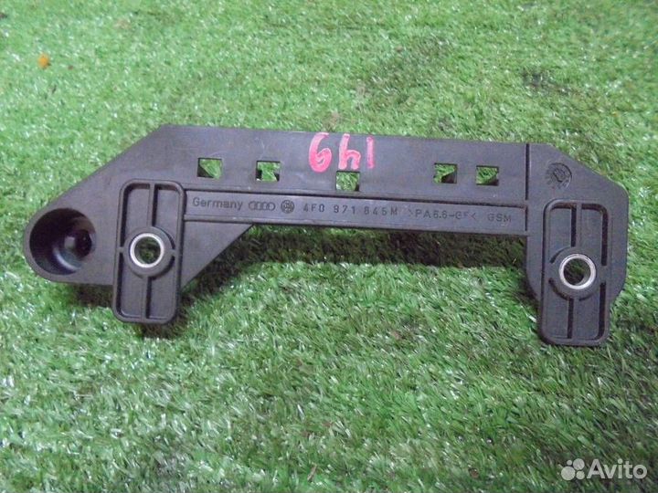 Кронштейн (сопут. товар) Audi Allroad quattro 200