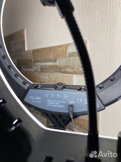 Кольцевая лампа новая белая 26 45 46 со штативом