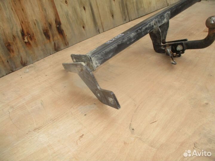 Сцепное устройство (фаркоп) универсальный