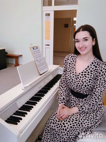 Репетитор по фортепиано, сольфеджио и вокалу