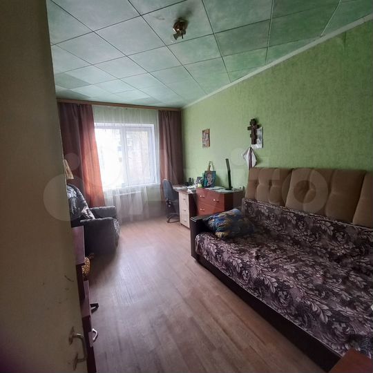 2-к. квартира, 52 м², 3/5 эт.