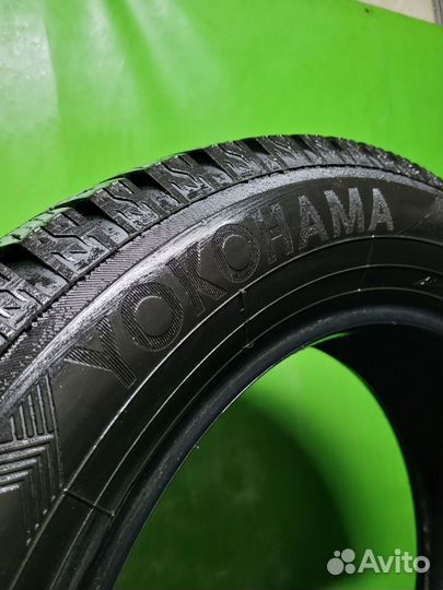 Yokohama Ice Guard IG70 205/60 R16 99T