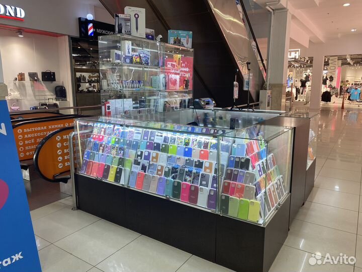 Готовый бизнес остров с аксессуарами для телефонов