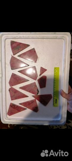 Орлец. Родонит