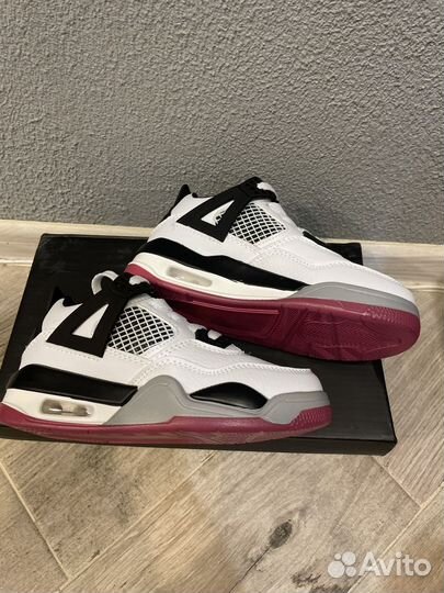 Кроссовки nike air jordan 4 детские 30-35