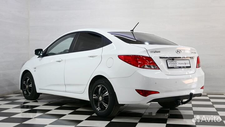 Hyundai Solaris 1.6 AT, 2015, 45 000 км