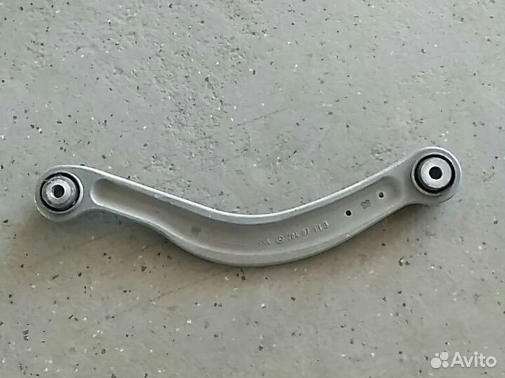 Рычаг задний левый Mercedes W204 C180