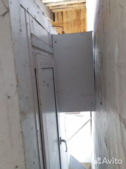 Холодильная витрина бу