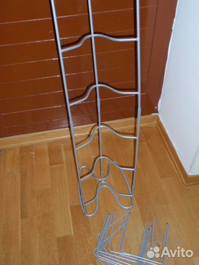 Подставка под диски