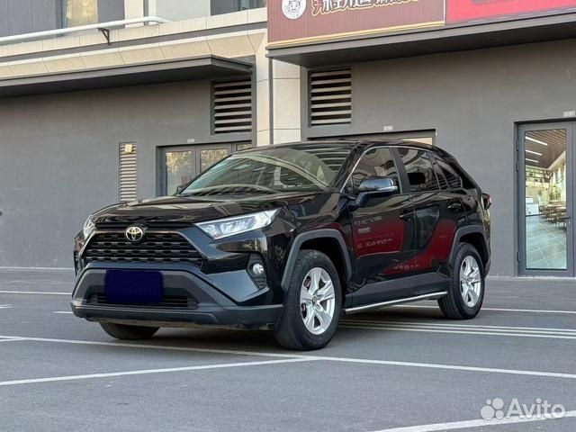 Toyota RAV4 2.0 CVT, 2022, 39 000 км