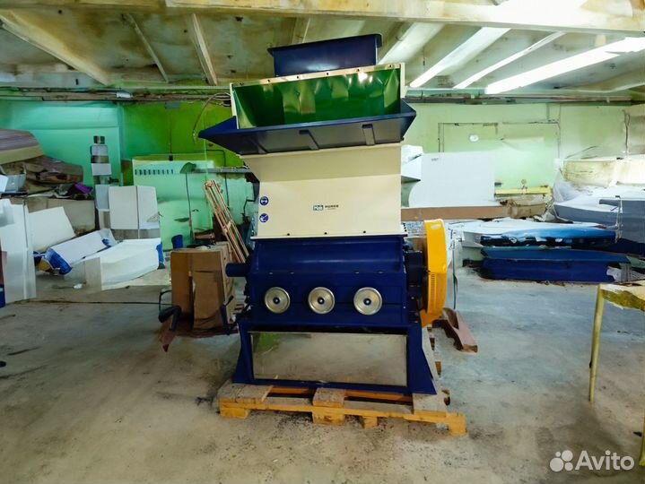 Дробилка для пластика мощностью 30 кВт