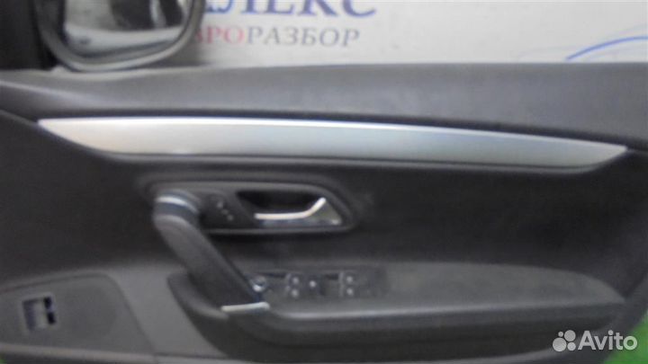 Стекло двери передней правой VW Passat CC 2008-20