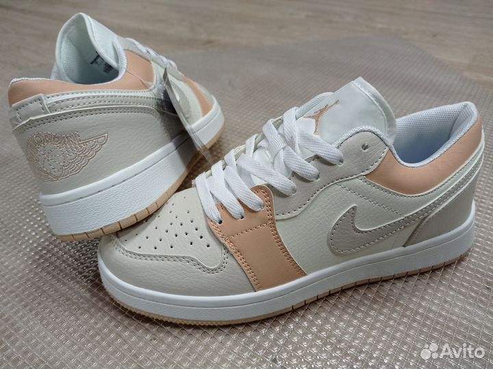 Кроссовки Nike Air Jordan 1 Low