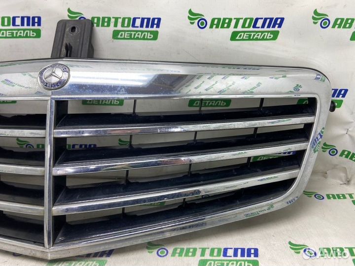 Решетка радиатора Mercedes Benz E-Class W212