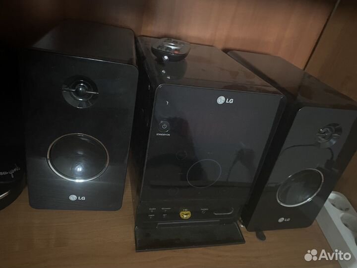 Музыкальный центр lg