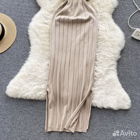 Трикотажное платье