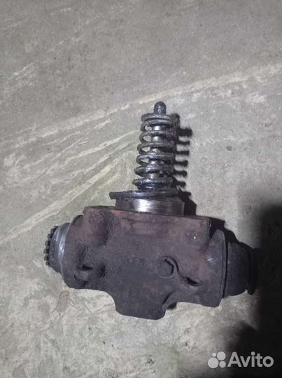 Тормозной цилиндр Мерседес 814,817,1117