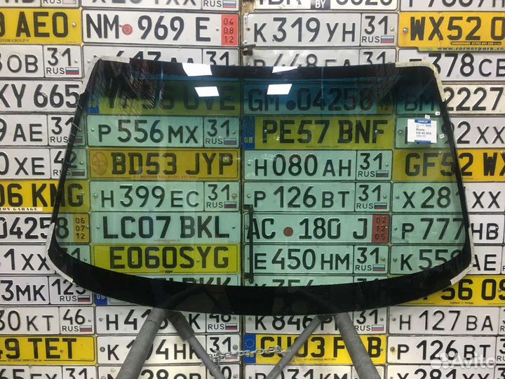 Стекла для Isuzu левый руль