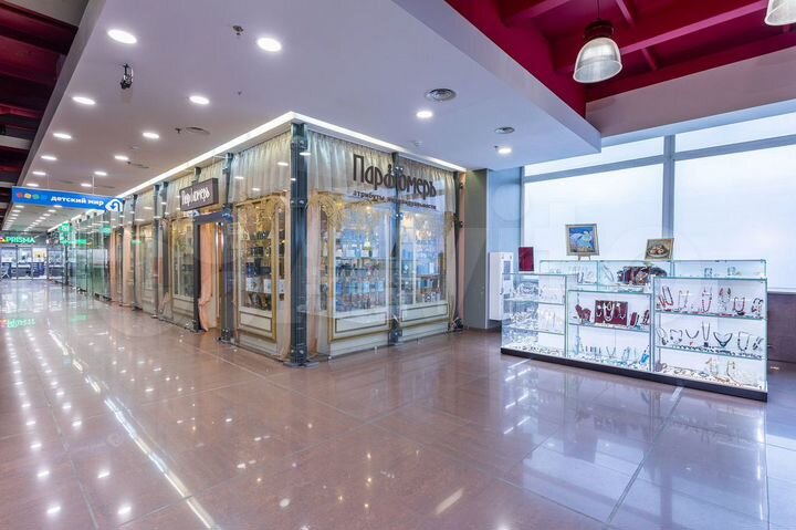 Торговая площадь под мебель, технику 117 м²