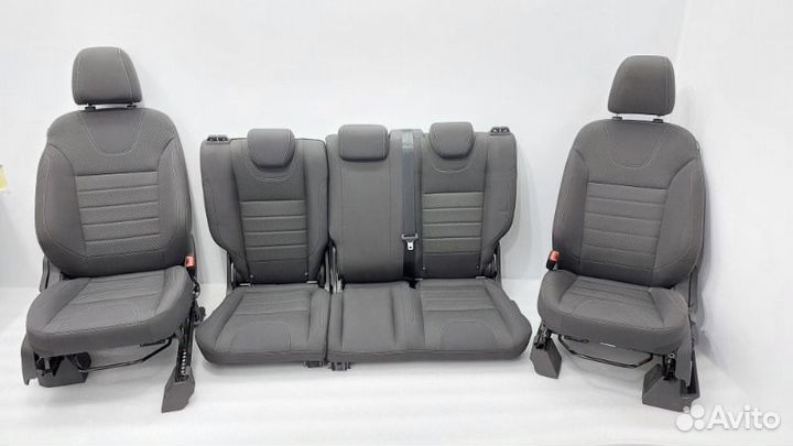 Сиденья комплект Ford Kuga CBS ytma 2015