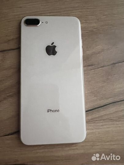 iPhone 8 Plus, 64 ГБ