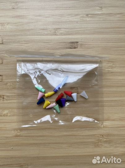 Наконечники и силикон чехлы для Apple Pencil 1/2