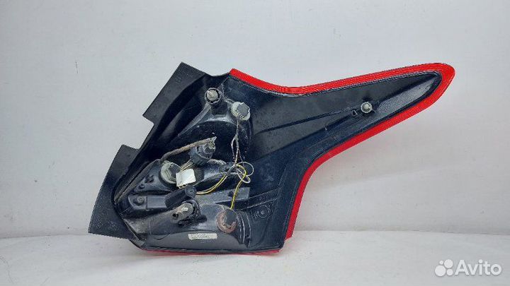 Фонарь задний левый Ford Focus 3 2.0 2012