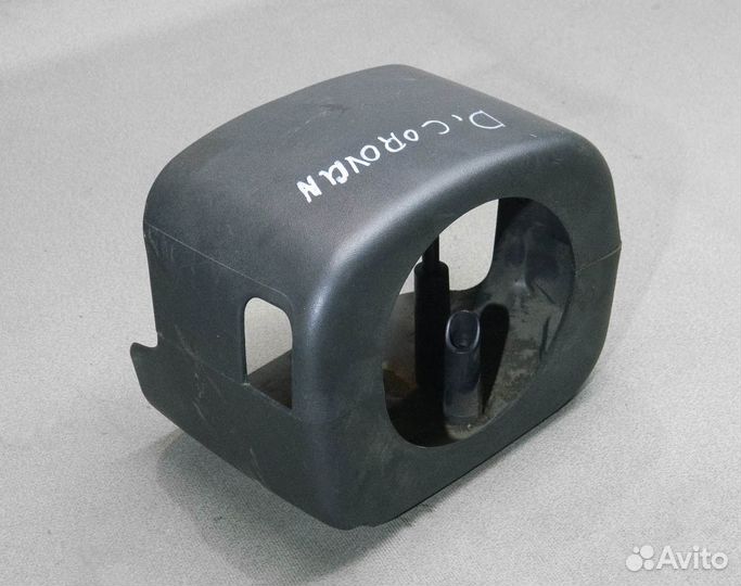 Кожух подрулевой Dodge Caravan 4