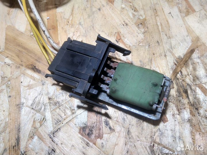 Резистор отопителя Golf 3 Passat b3 с проводами