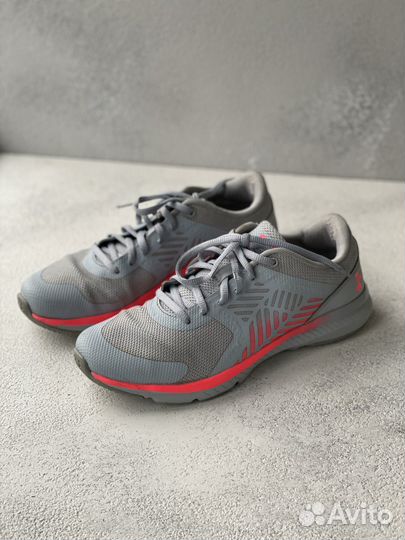 Кеды женские Under Armour US8,5, 38,5