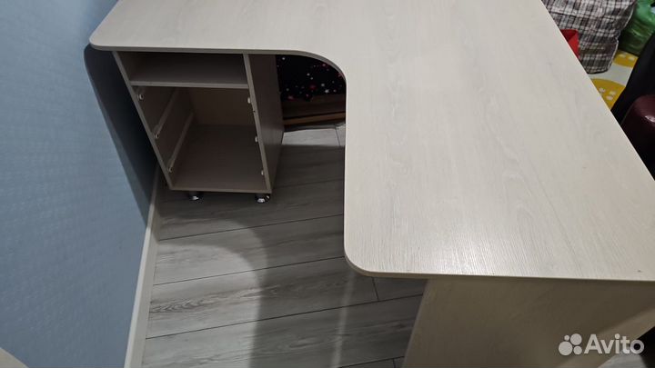 Письменный стол бу