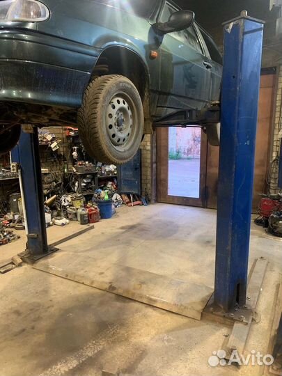 Подъемник автомобильный двухстоечный