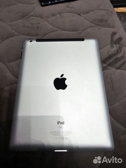 Apple iPad 3 Wi-Fi 4G 16 Гб