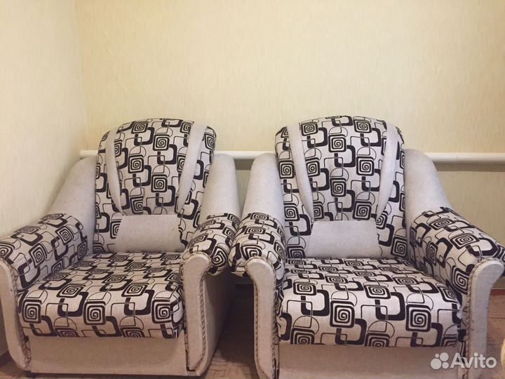 Диван и 2 кресла