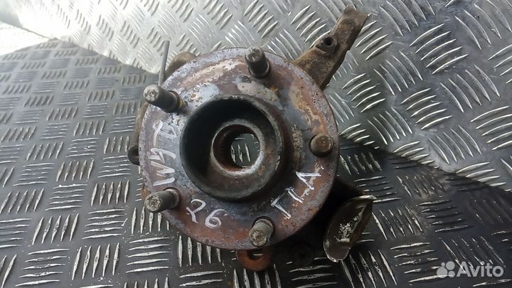 Ступица передняя левая ford focus 2 2009