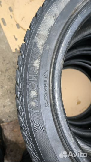 Yokohama Ice Guard Stud IG35 215/50 R17 27VR